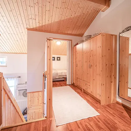 아파트 Lomavuokra Kaetkae Kaksi *